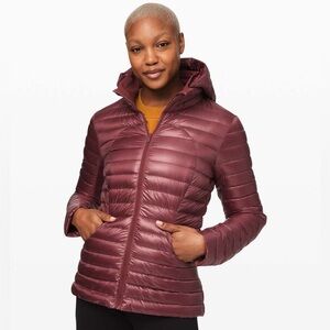 Lululemon Pack It Down Jacket *Shine
Chianti